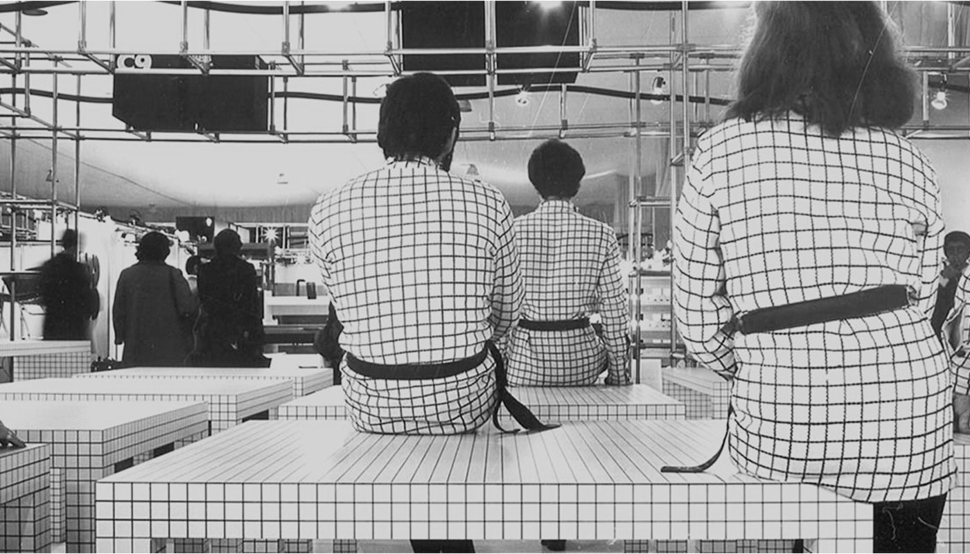 ZANOTTA Quaderna tavolo gallery strorica