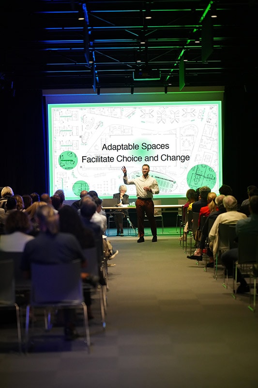 evento-millerknoll-designing-the-world-we-live-in-bertie-van-wyk-4-dellachiara-forum