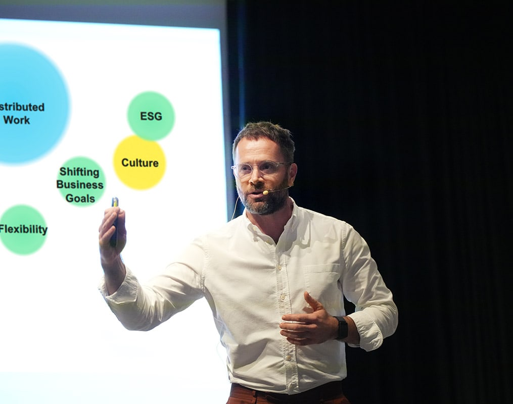 evento-millerknoll-designing-the-world-we-live-in-bertie-van-wyk-dellachiara-forum